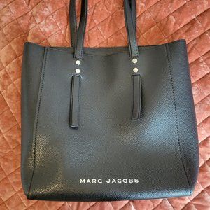NWOT MARC JACOBS Jordan Logo Leather Tote Bag Black